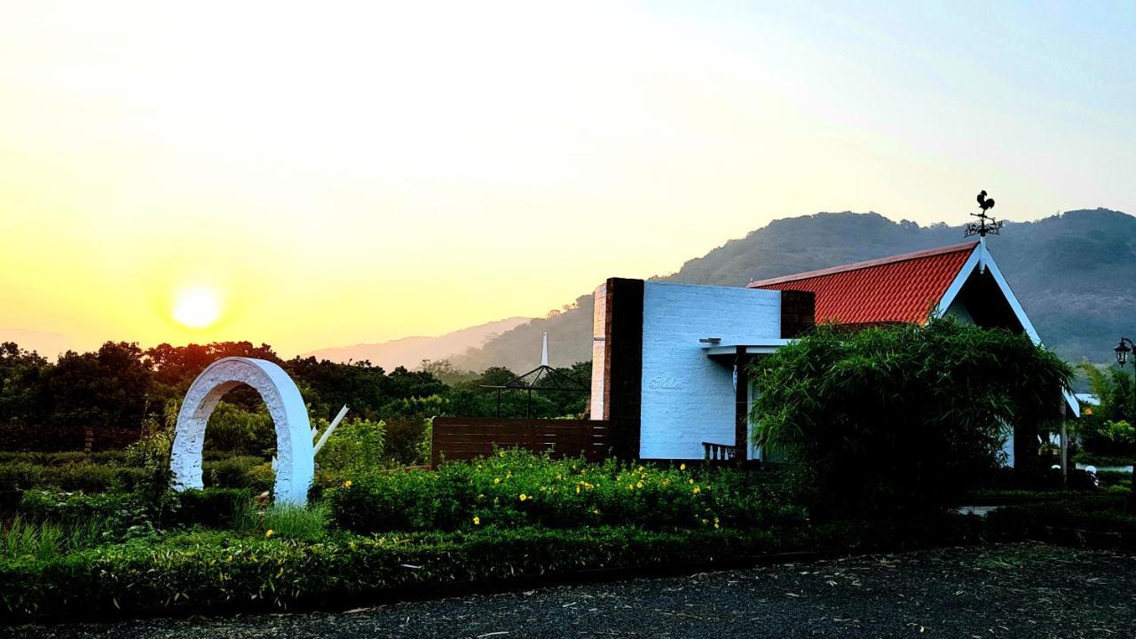Nostravila Lonavala Exterior photo