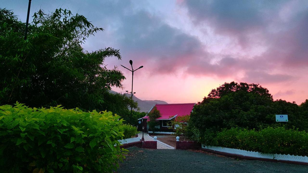 Nostravila Lonavala Exterior photo