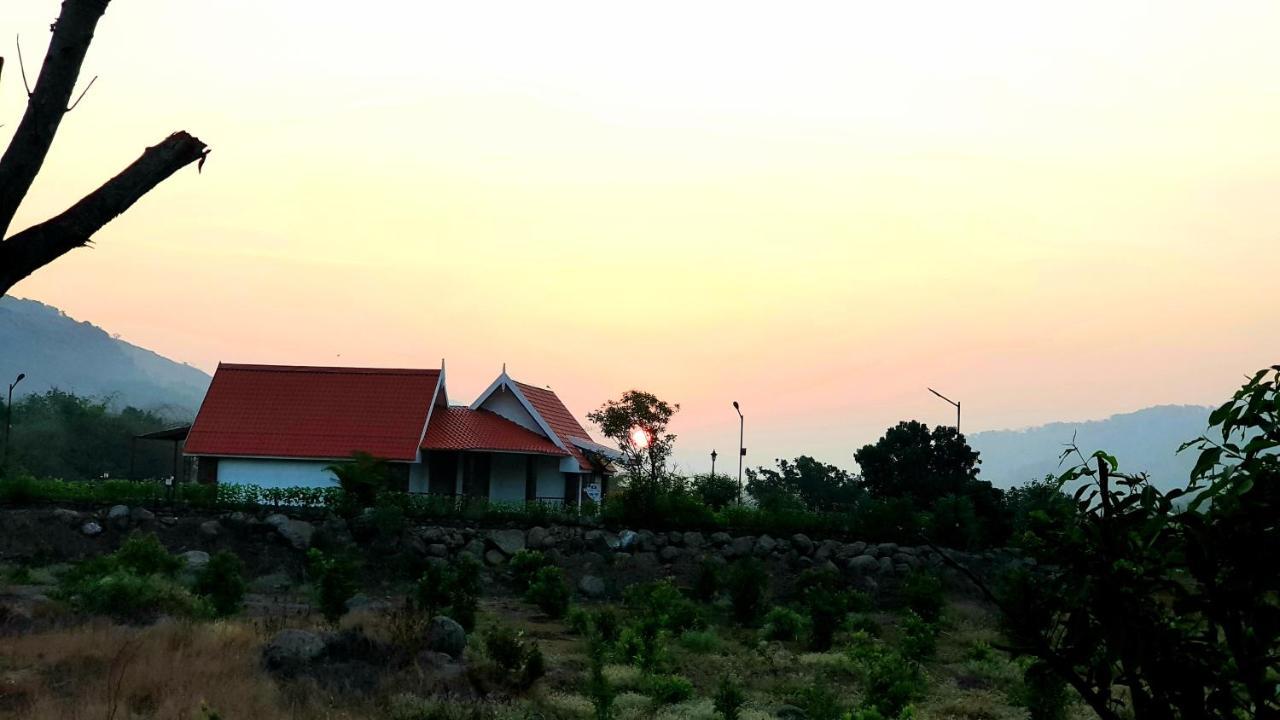 Nostravila Lonavala Exterior photo
