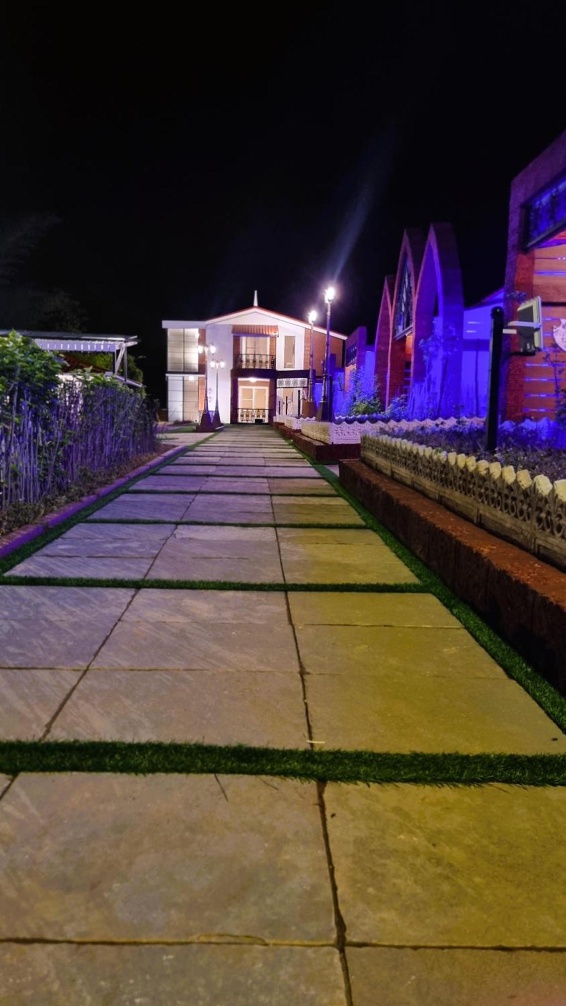 Nostravila Lonavala Exterior photo