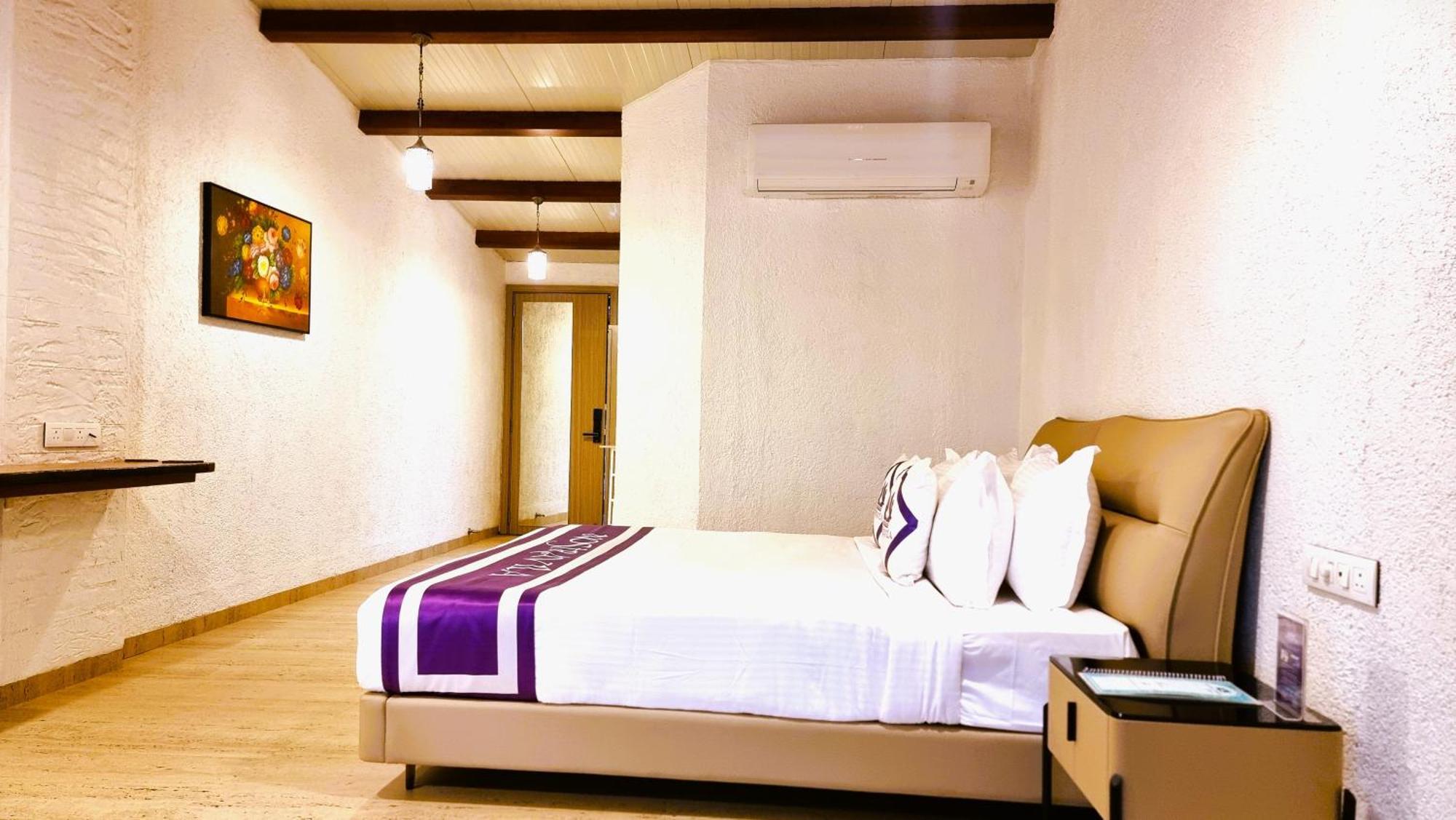 Nostravila Lonavala Exterior photo