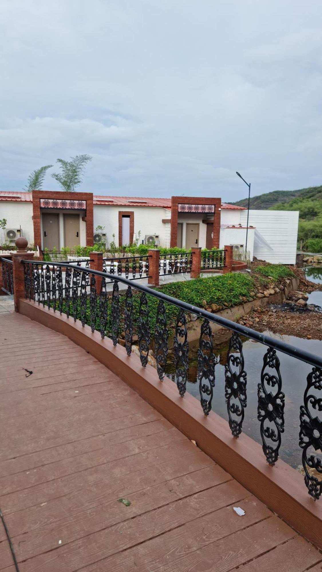 Nostravila Lonavala Exterior photo